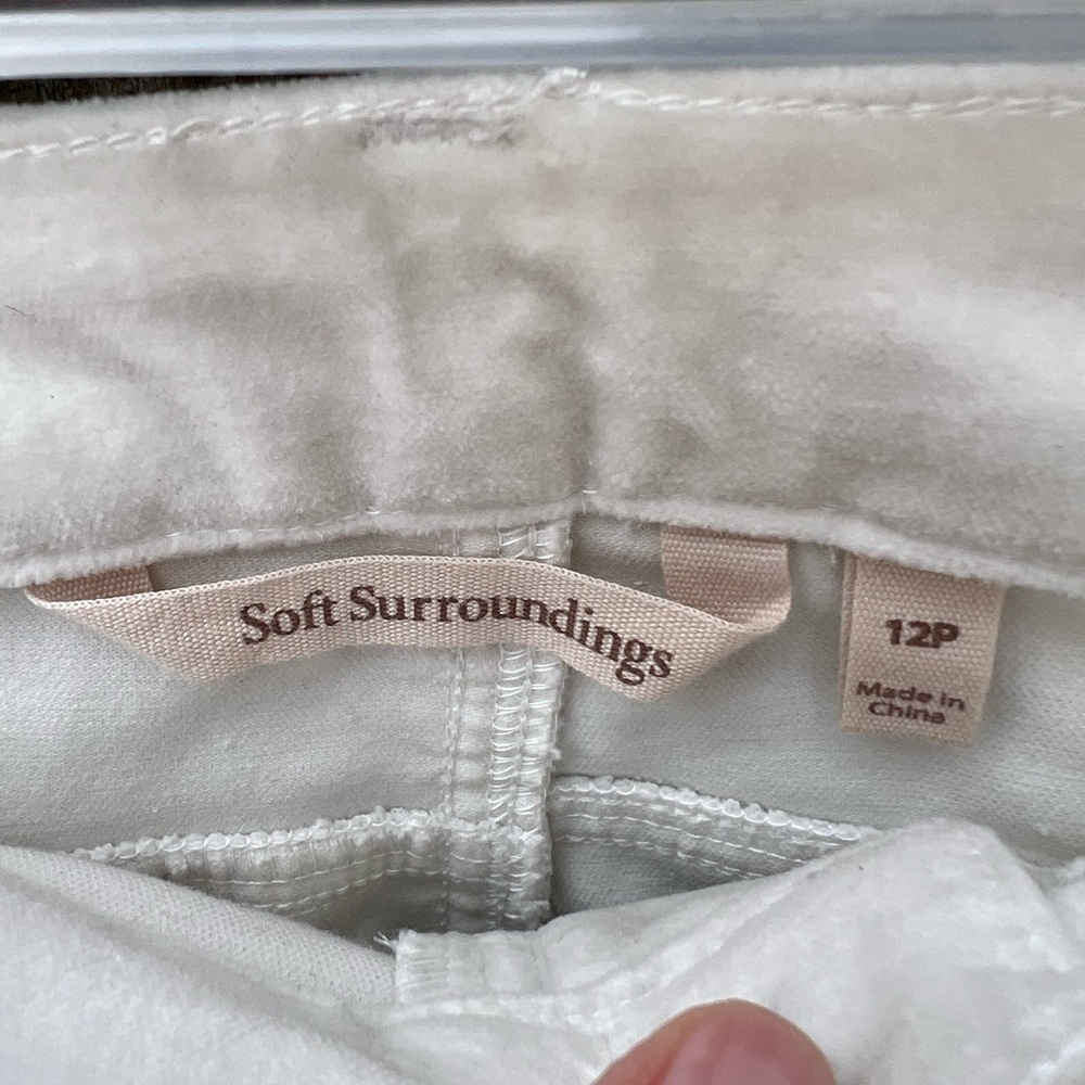 👗Soft Surroundings ivory pearl velveteen pants - Picture 5 of 6